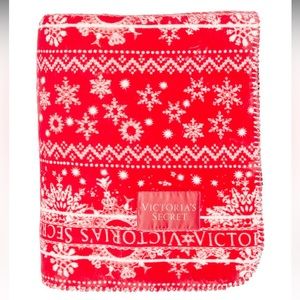 Victoria’s Secret Plush Fleece Blanket